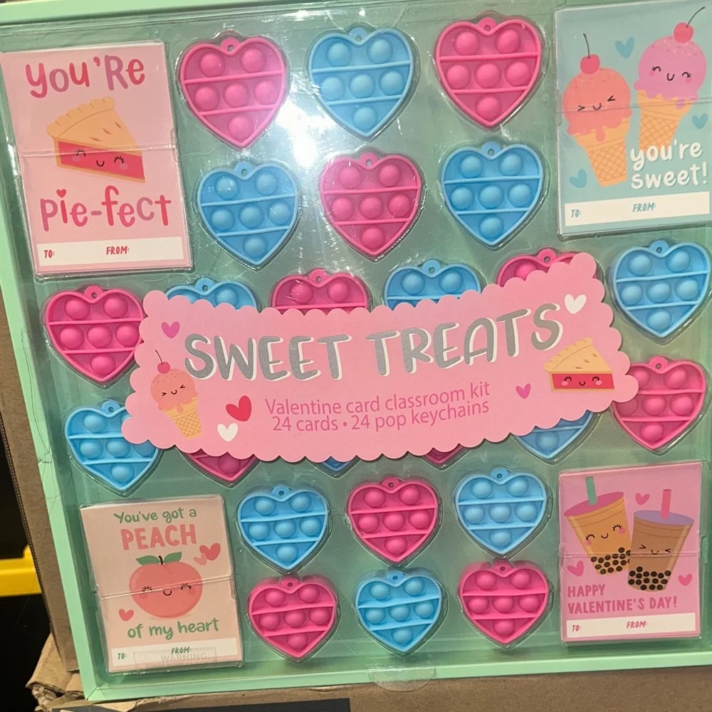 Valentine's Day Pop Keychain Set